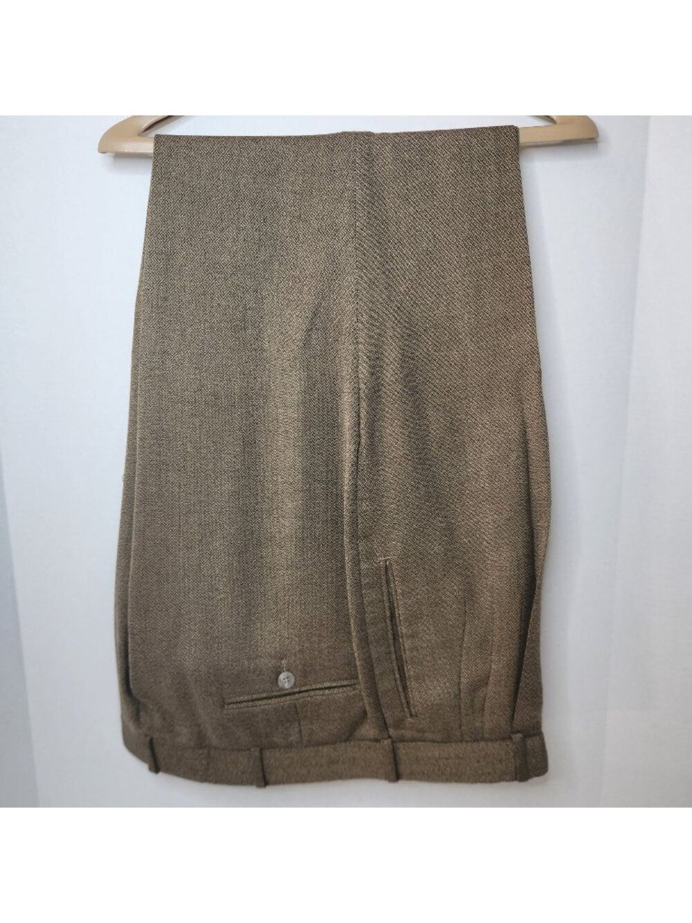 Nino Cerruti Men's Brown Pleated Dress Pants Polyester/Wool Blend Classic Fit